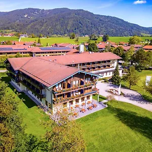 Wiesgauer - Alpenhotel Hotel